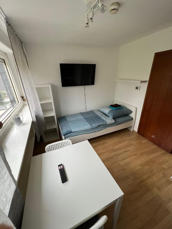 Zentral Gelegene Apartments Am Schillerplatz Mönchengladbach Eksteriør billede